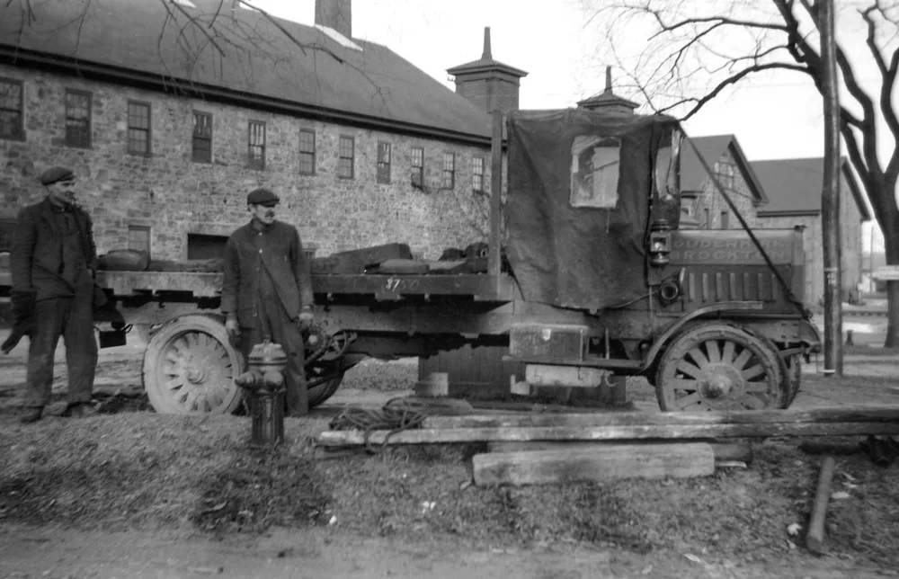 inscription 372eb186b2004e7548d4f517e2d1c40f231dd297c32314ff141b9edcafd25b82i0